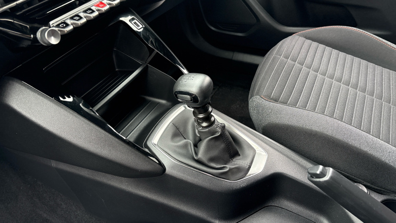 Peugeot 2008 1.2 PureTech Active Premium+ 5dr Petrol Estate